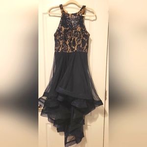 Formal prom or homecoming dress. Dark blue, Size 7 (juniors)